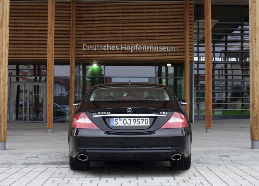  Mercedes-Benz CLS-Class 2005 года  (фото 11 из 343)